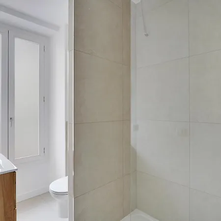 Pick A Flat's In Nation - Rue D'avron Parigi